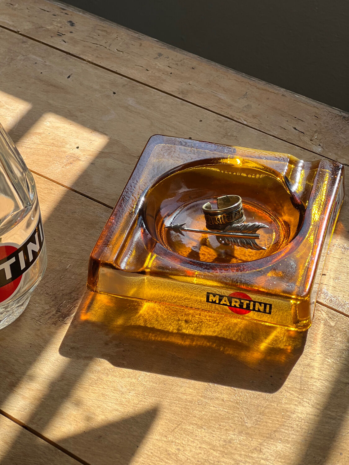 Martini advertising decanter and ashtray