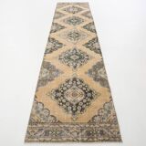 3x12 Classic Persian Runner Rug, 91x308Cm