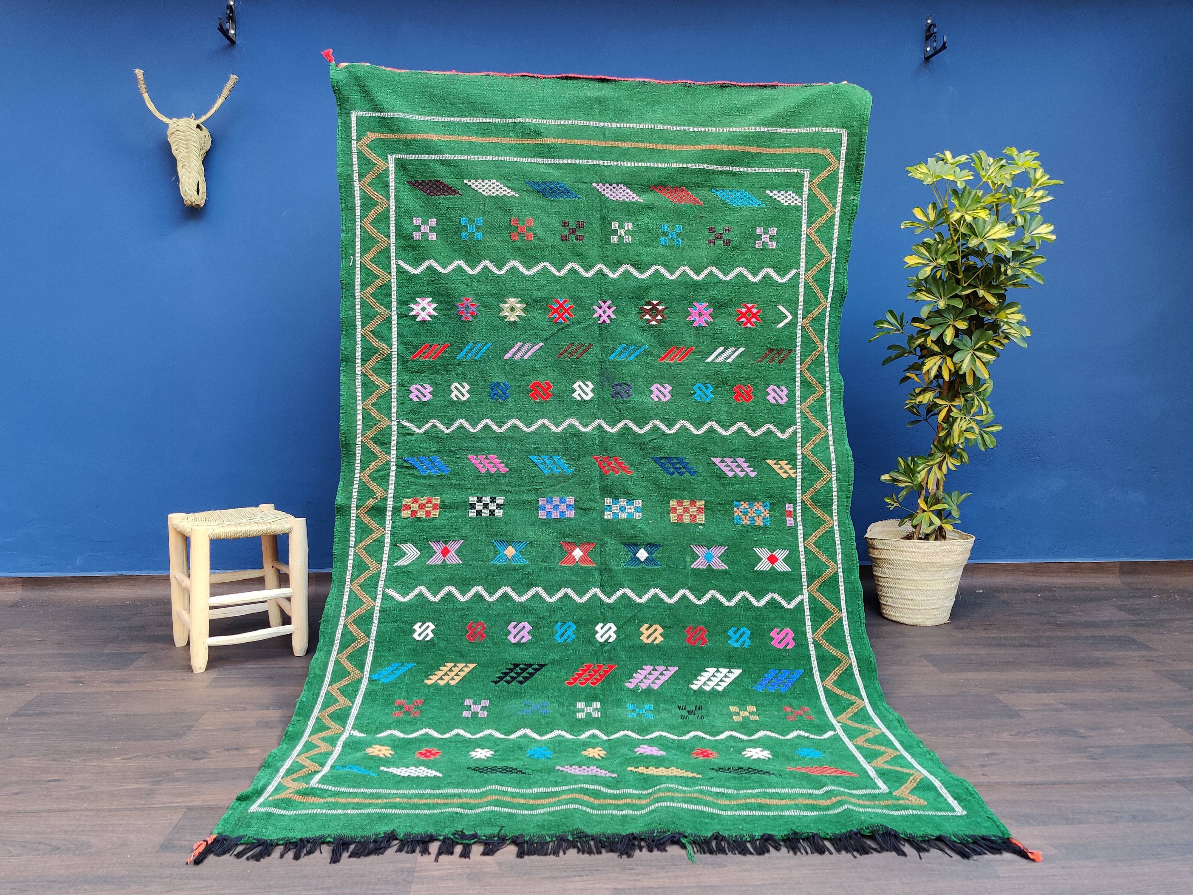 Tapis berbère marocain fait main vert ethnique 144x233 cm