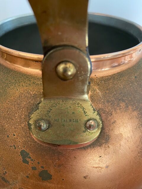 Copper kettle porcelain handle