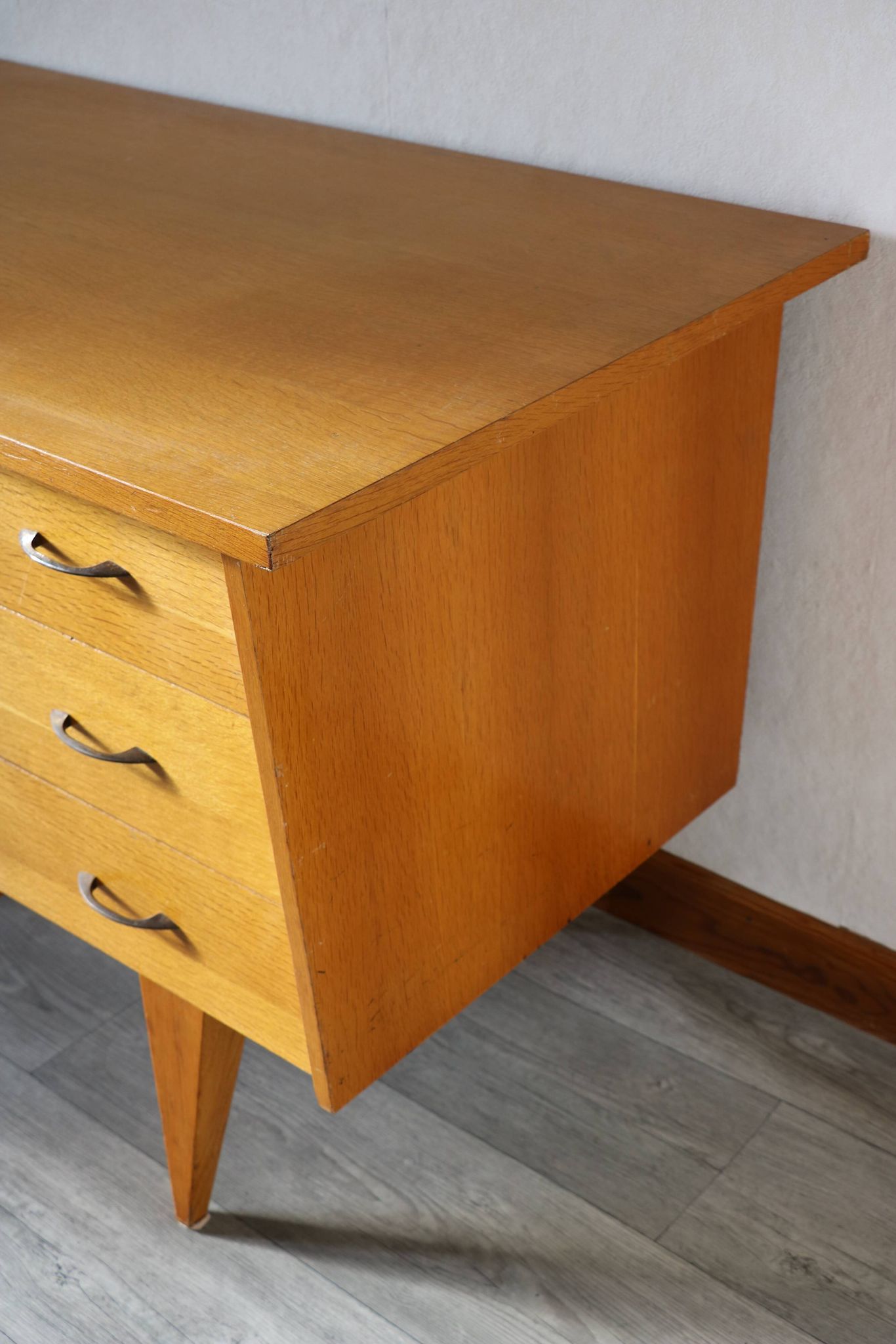 Oak desk, splayed legs, drawers, 1960.