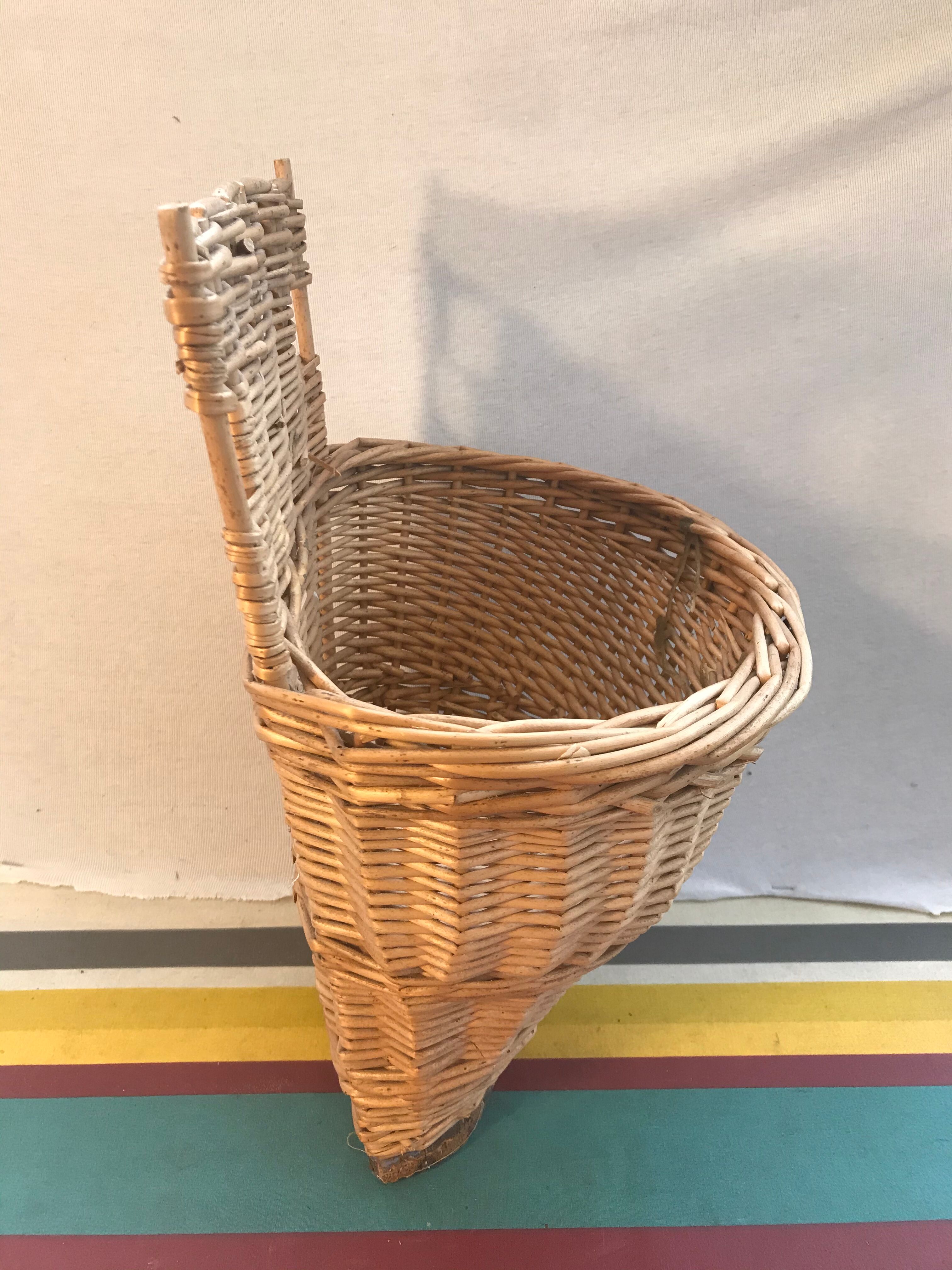 Ancien panier vendange cueillette en osier tressé décoration vintage