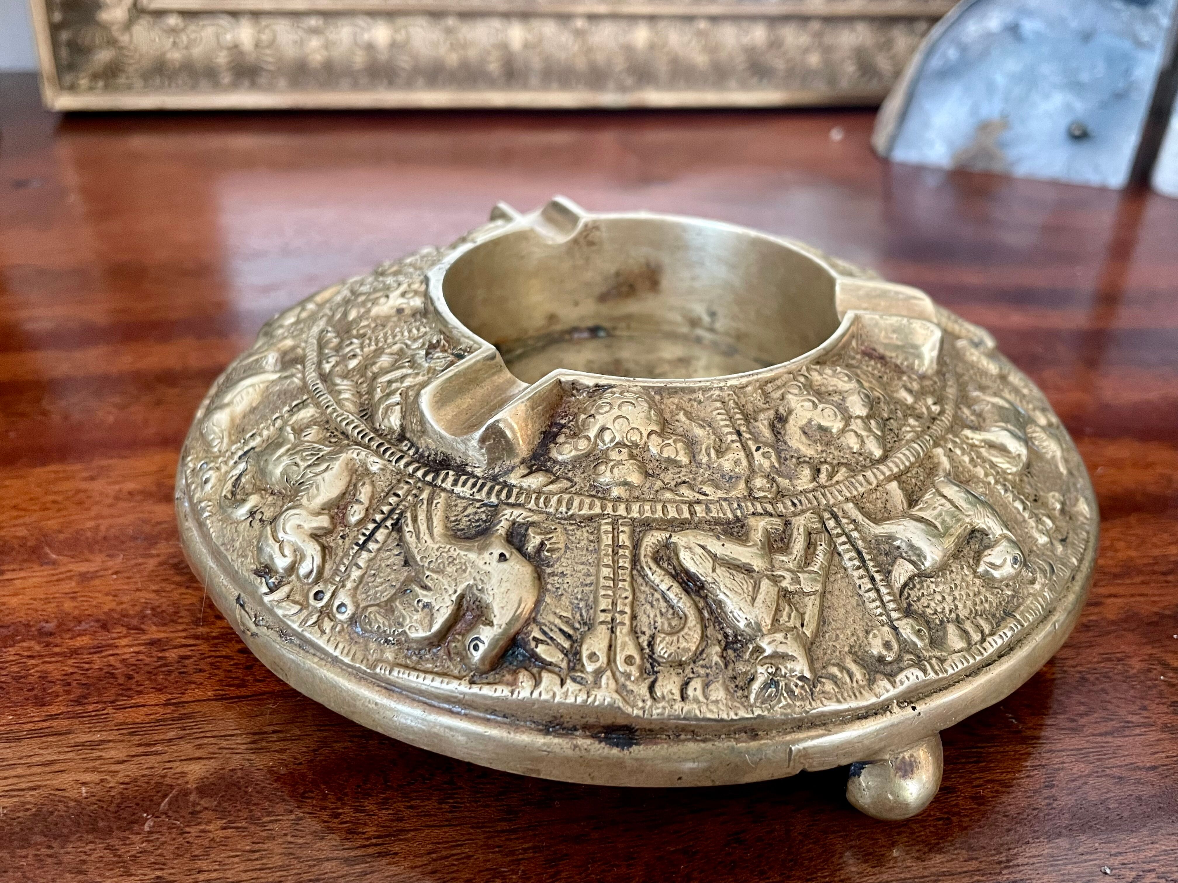Ashtray in gilded bronze circa 1900