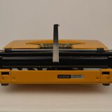 Brother deluxe 262tr mechanical typewriter - new tape