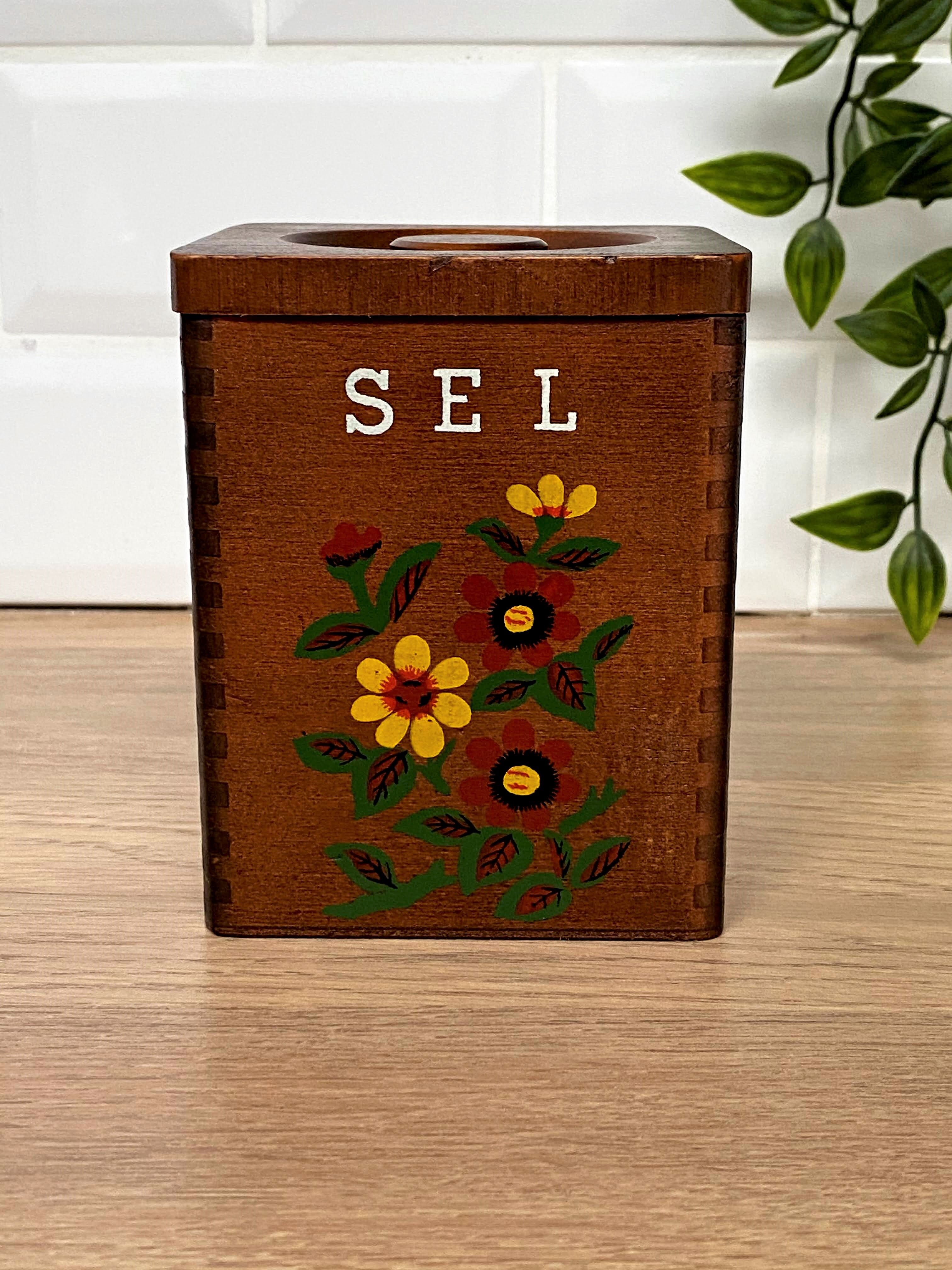 Série de 4 pots à épices en bois