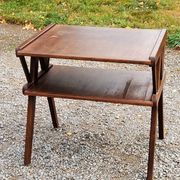 Table d’appoint vintage des années 50 en hêtre chêne et peuplier pieds compas