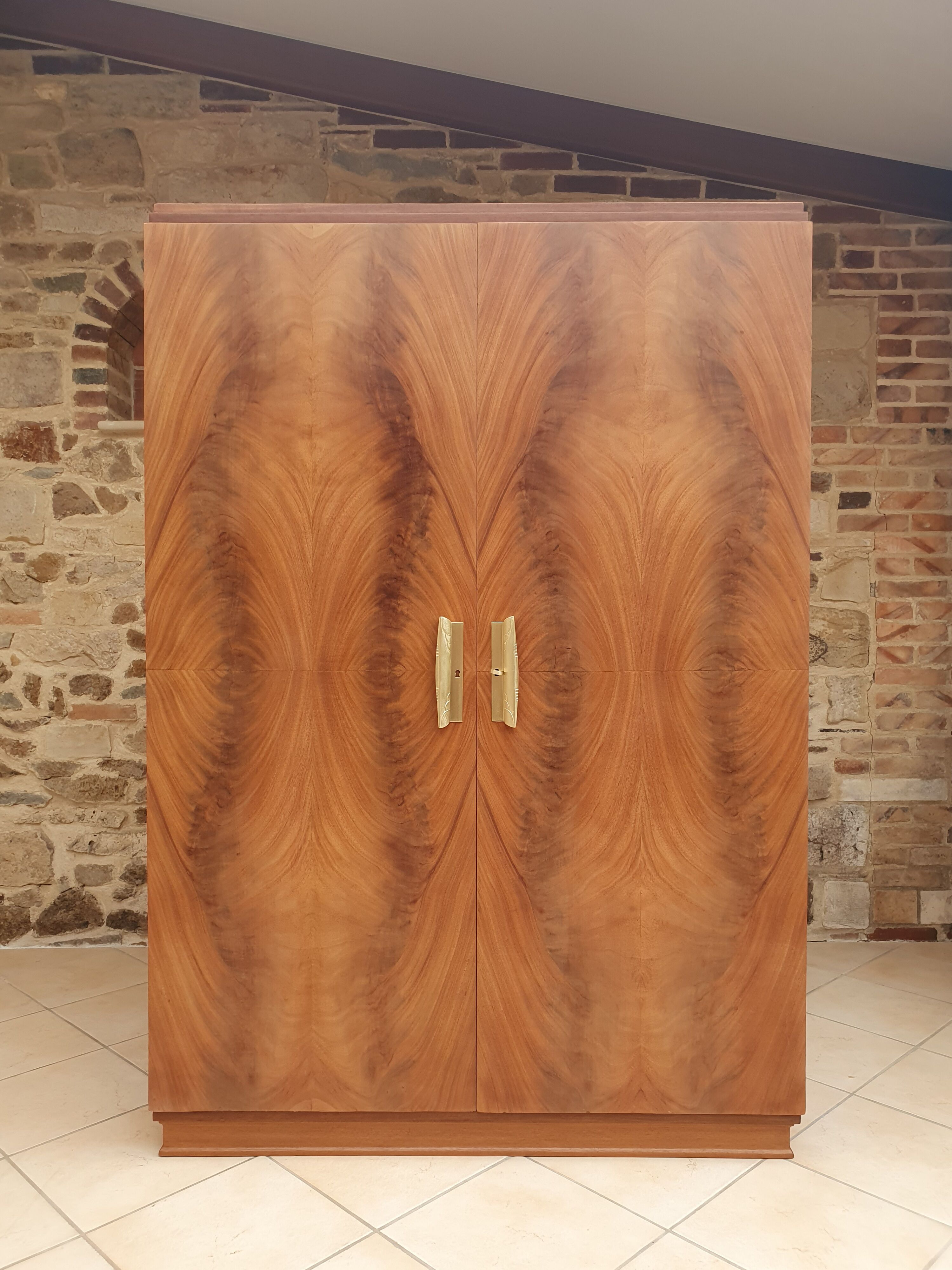 Armoire