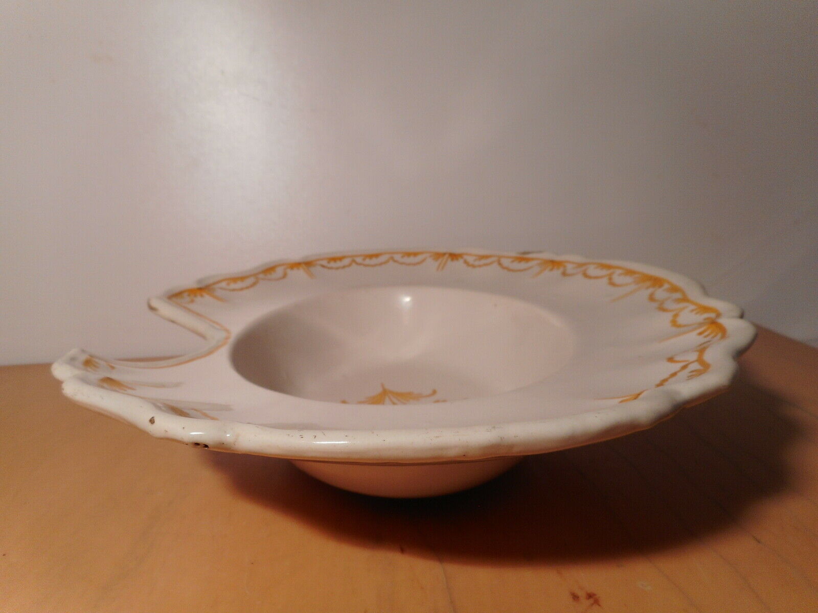 Old beard dish in faience of the south of the France 18 century in yellow camaieu