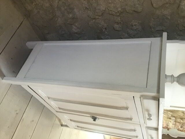 Parisian two-body buffet