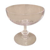 Elegant and sober crystal fruit cup