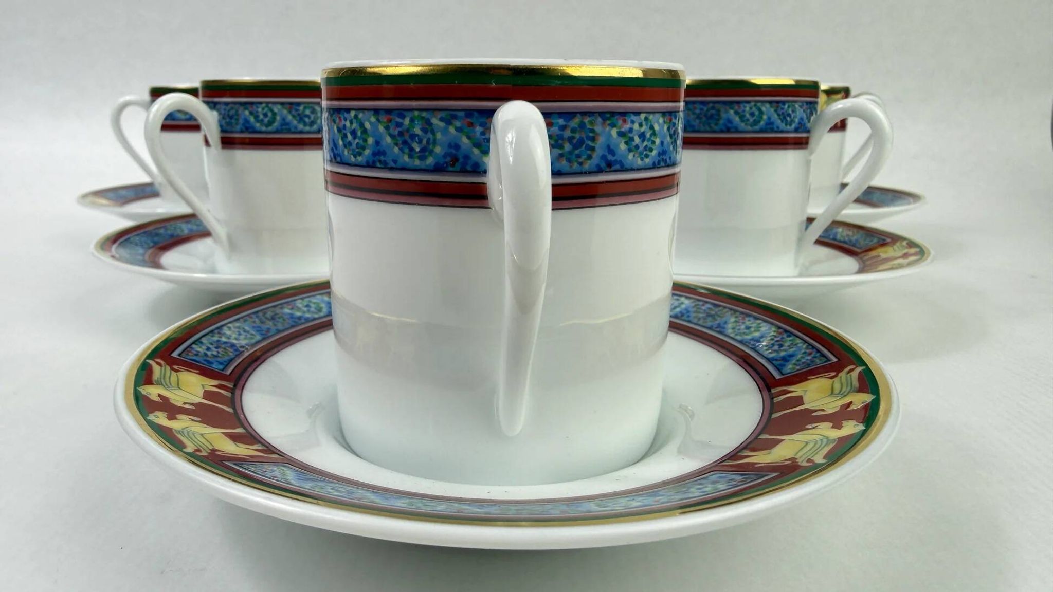 Raynaud Limoges — Six porcelain coffee cups, Pégase model