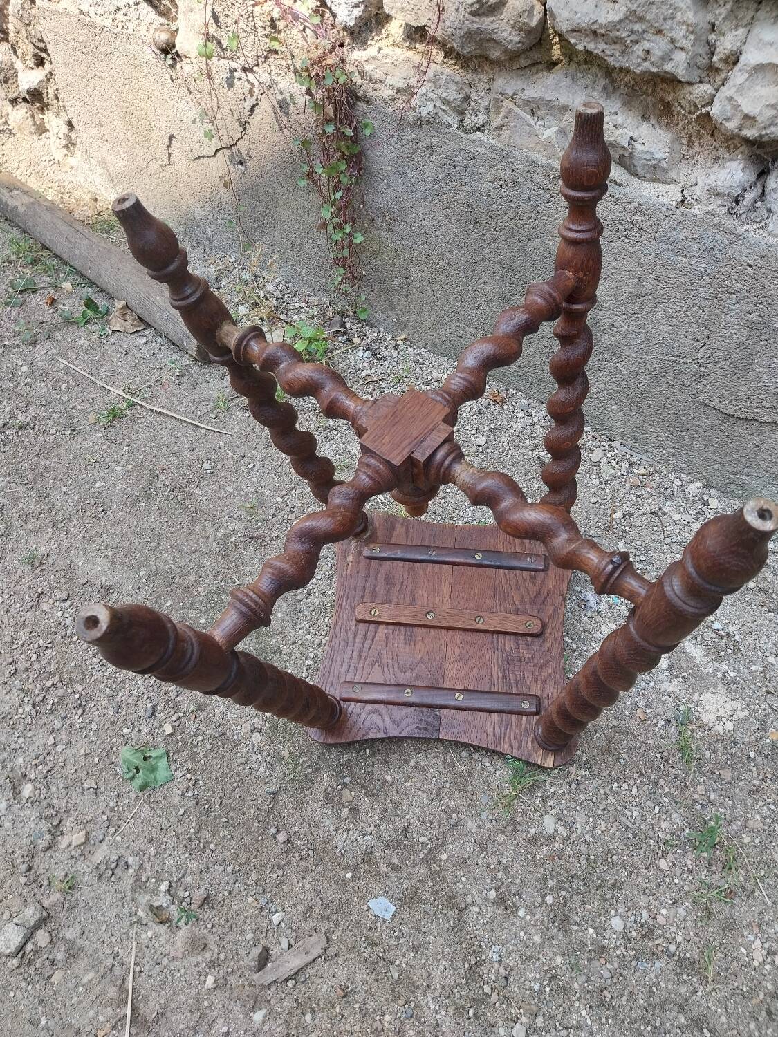Wooden stool with turned legs