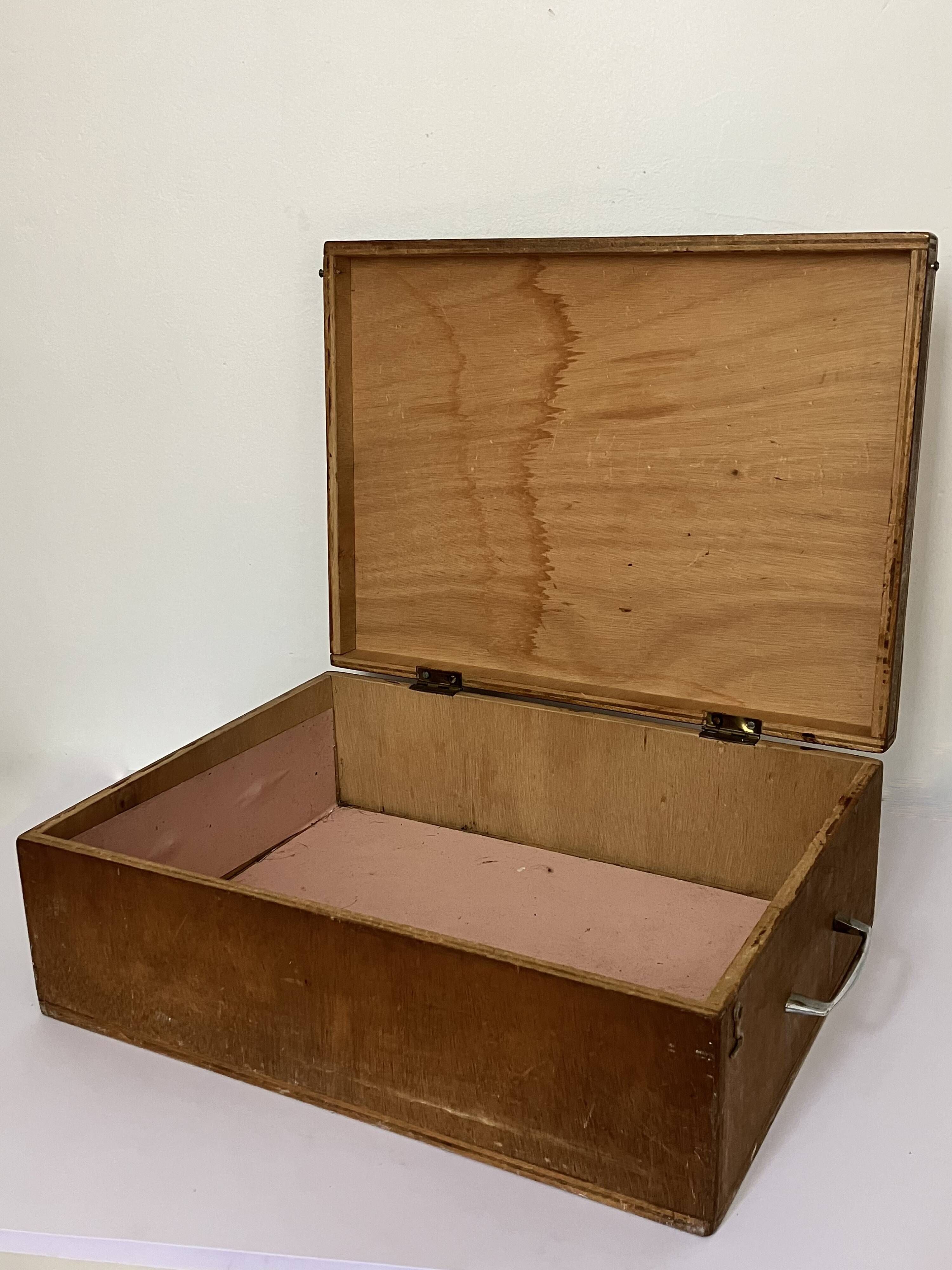 Large storage box