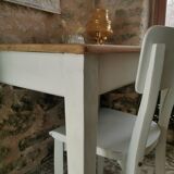 Small table, desk and its patinated chair