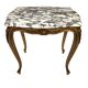 Petite table de style Louis XV en bois doré et plateau de marbre