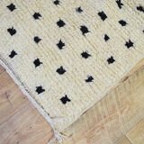 Berber carpet beni ouarain a pois 260 x 110 cm