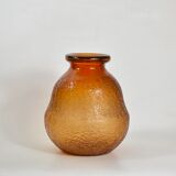 Cracked blown vase