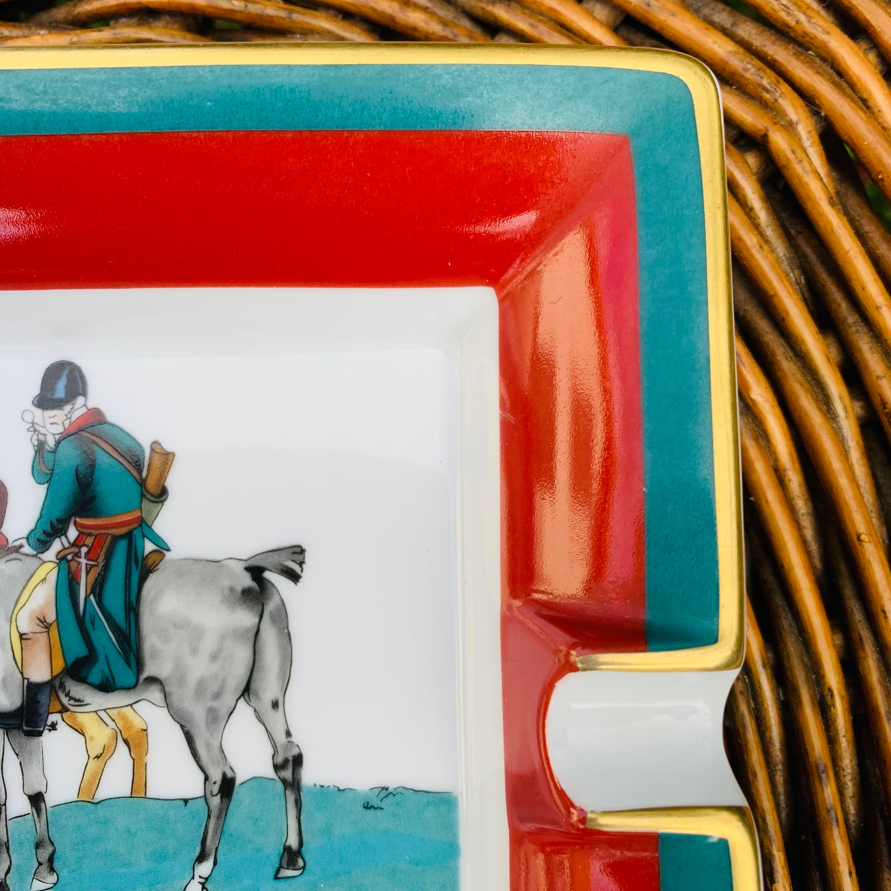 Hermès ashtray hunting scene pattern