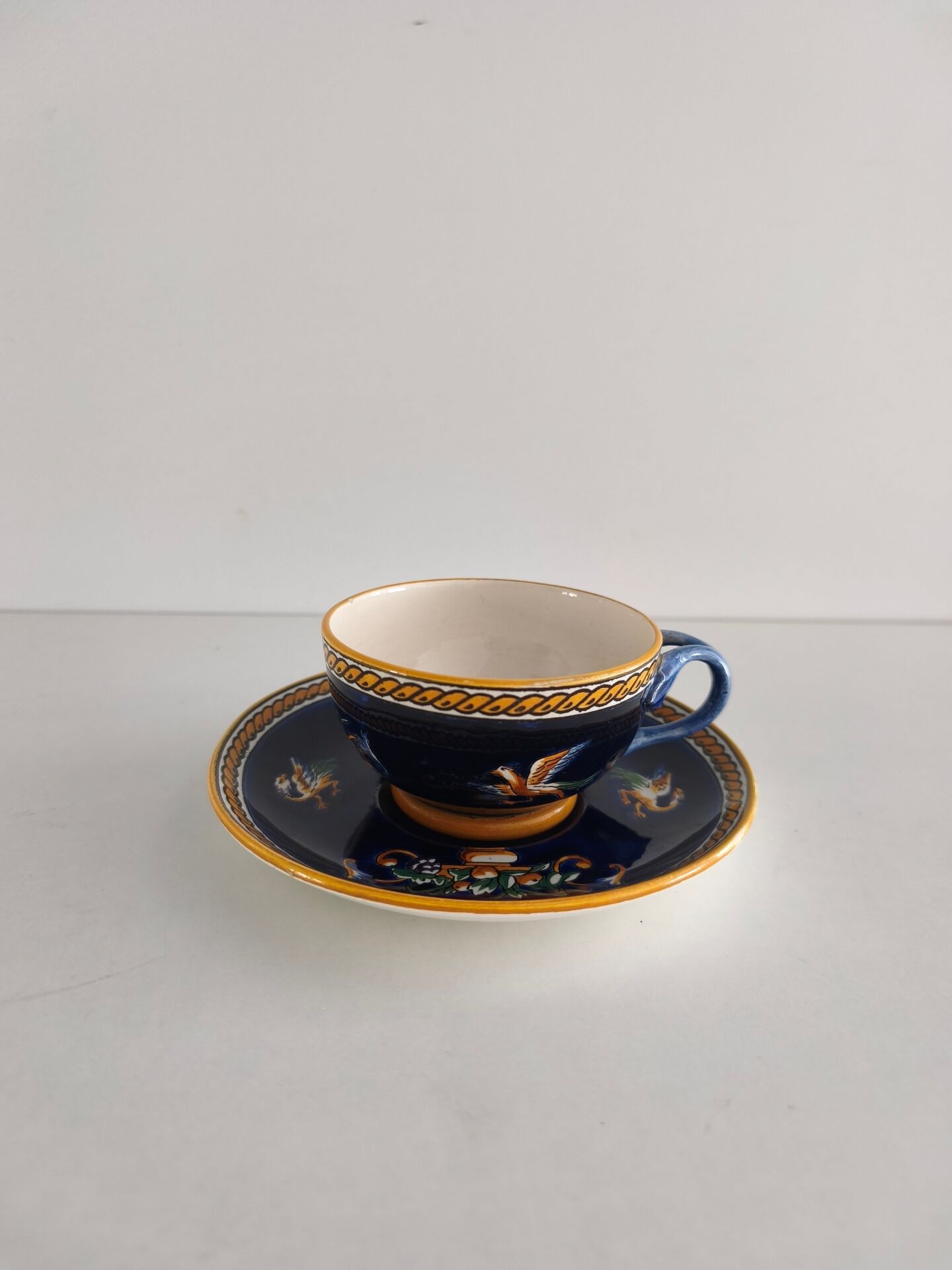Cup and saucer earthenware from Gien - Blue Peony Decor / China