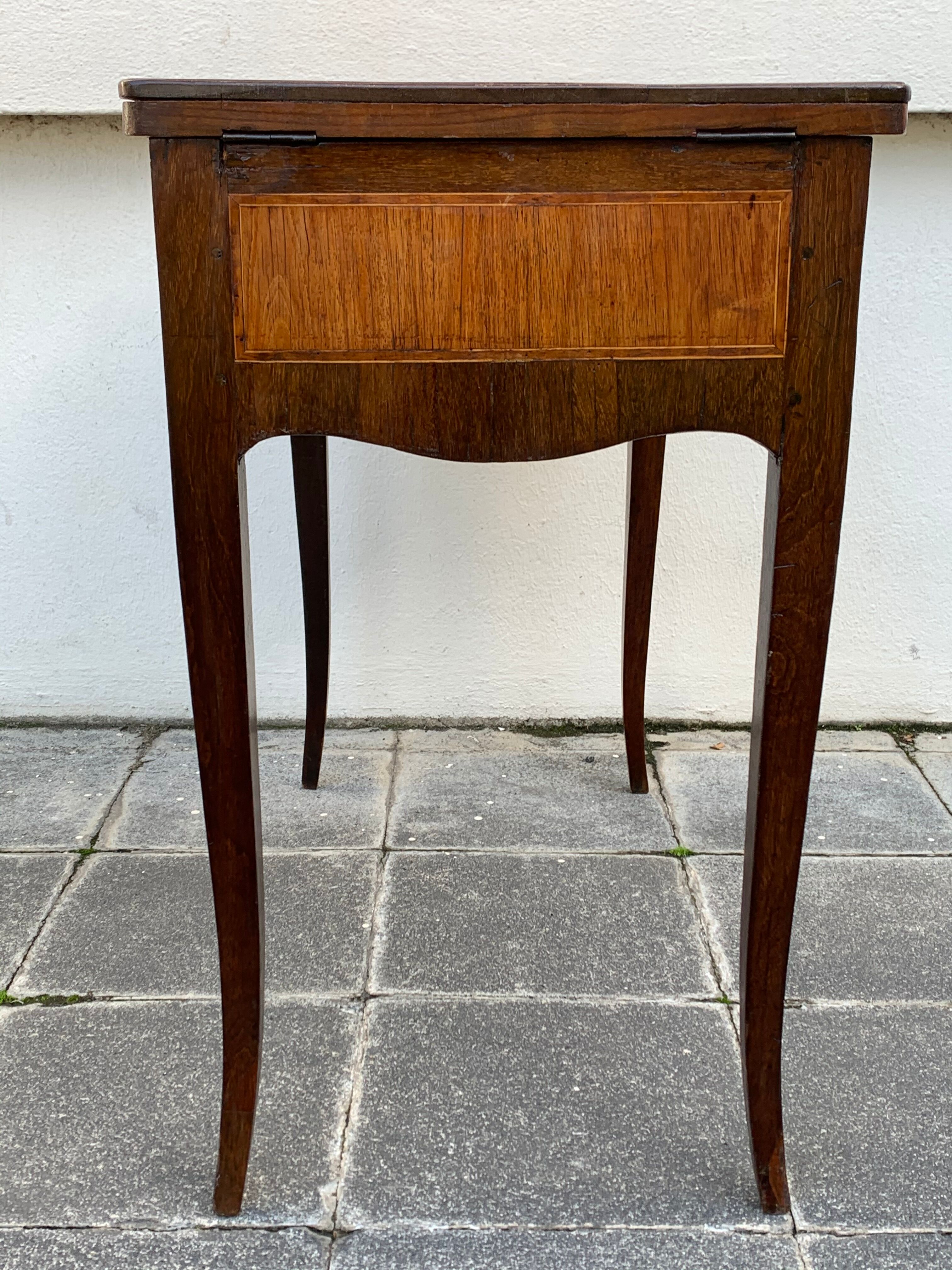 Hairdresser Louis XVI in marquetry and bronze