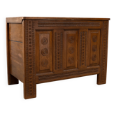 French chest or console