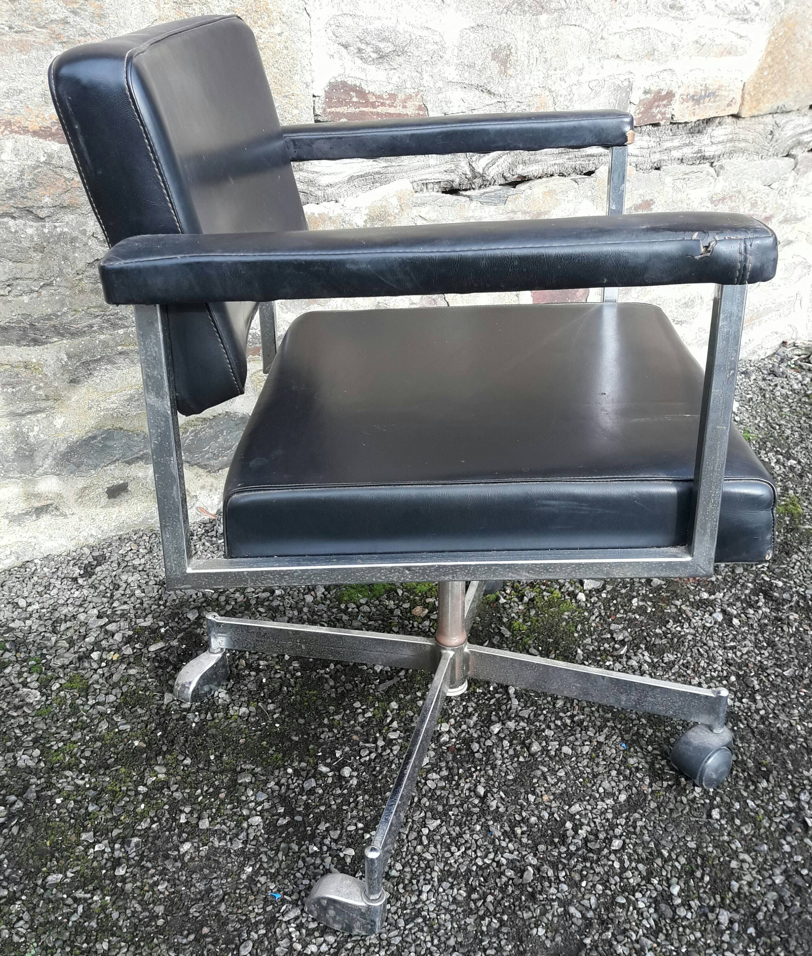 OEM Strafor 60s office chair in leatherette and chrome metal