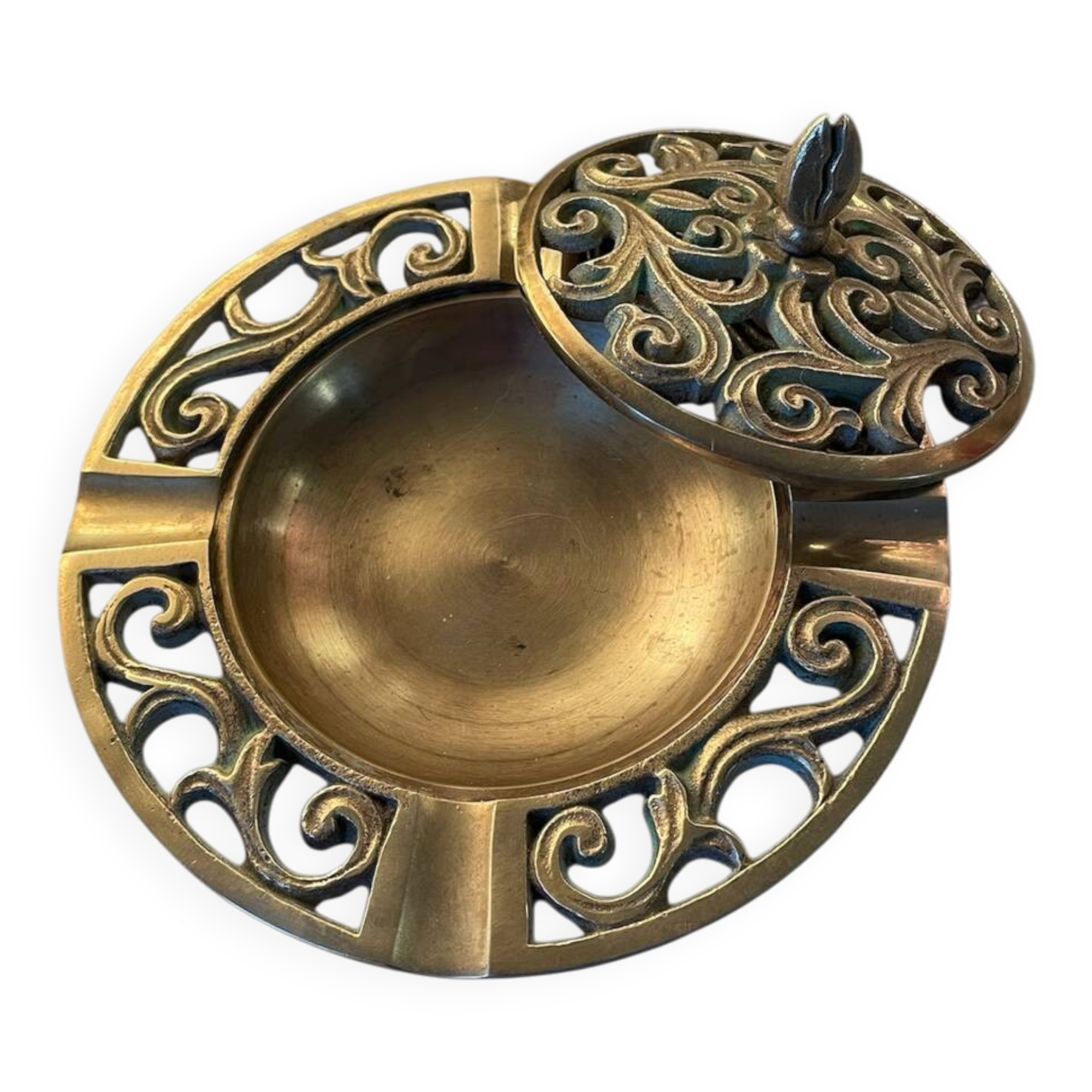 Cendrier couvert en bronze vintage