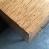 Dresser 1960