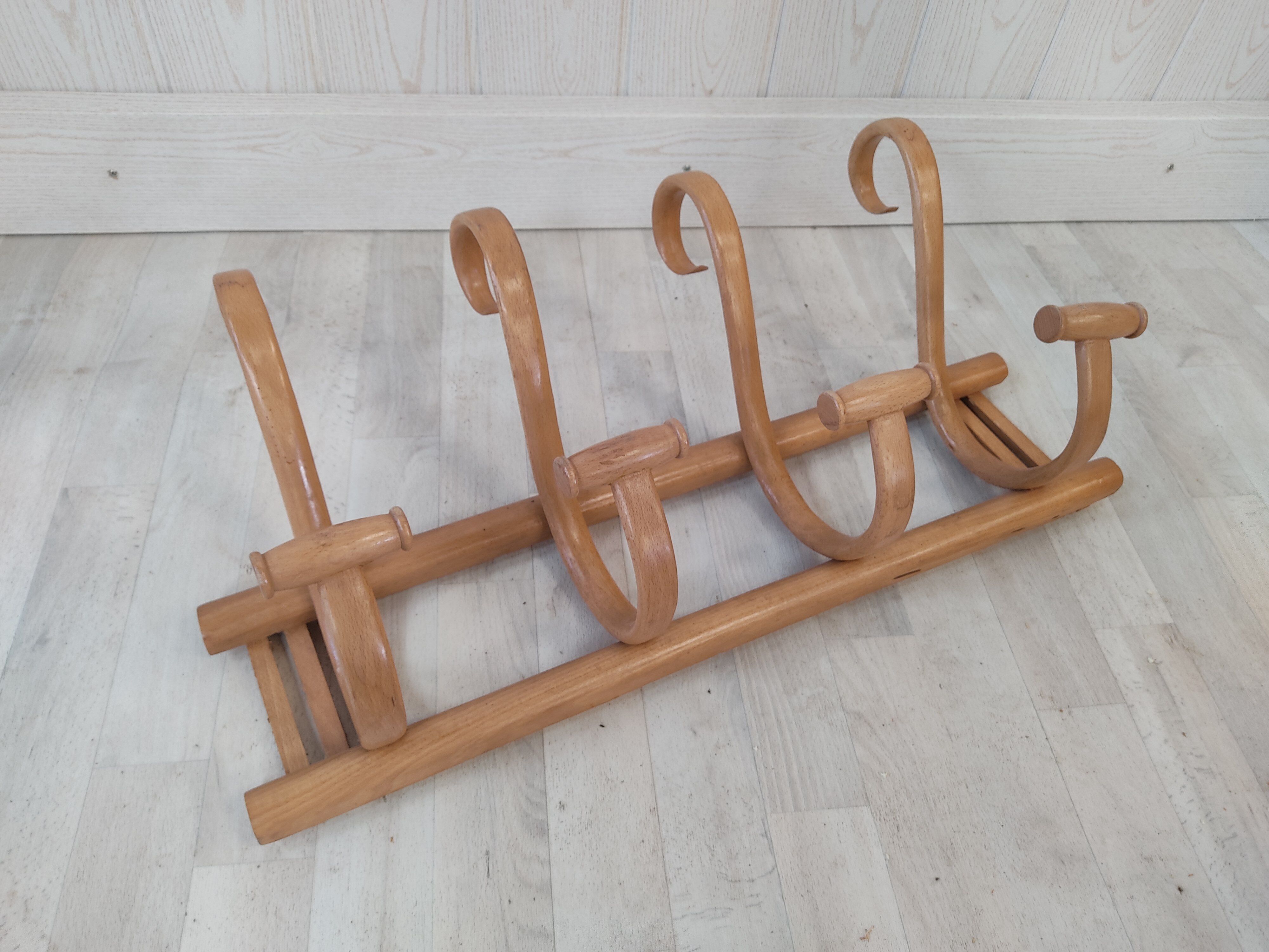 Bistro wall coat holder