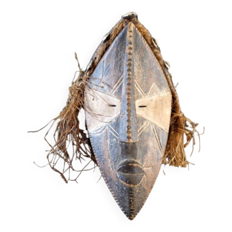 Old dance mask - Lwalwa tribe, Democratic Republic of Congo - Hardwood