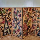 Screen decorated with wool threads, “Huichol” art, Sofia Ribeira, 124 cm