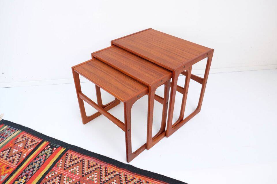Nest tables in 1960s style, in gel-stained teak.
