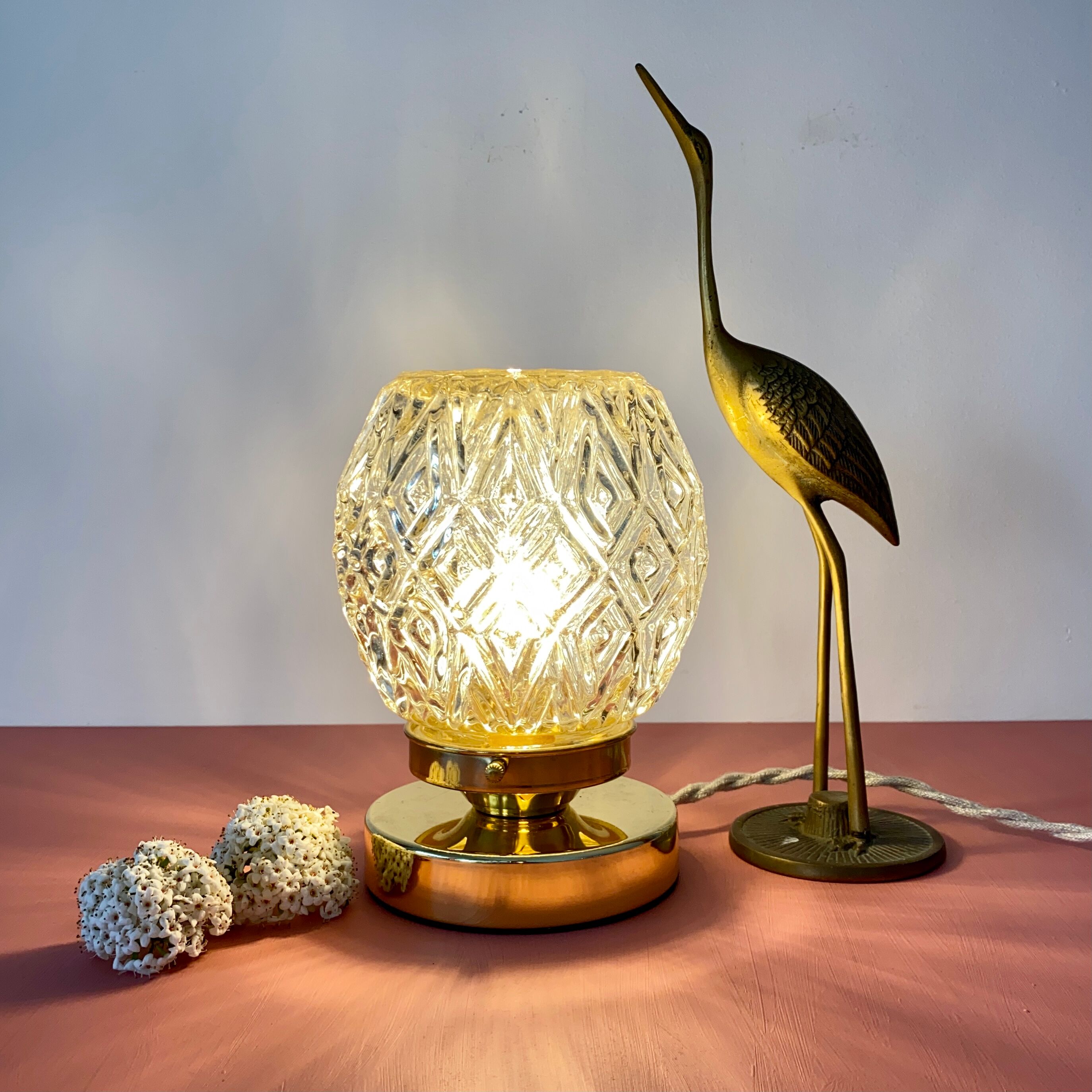 Table lamp glass vintag globe