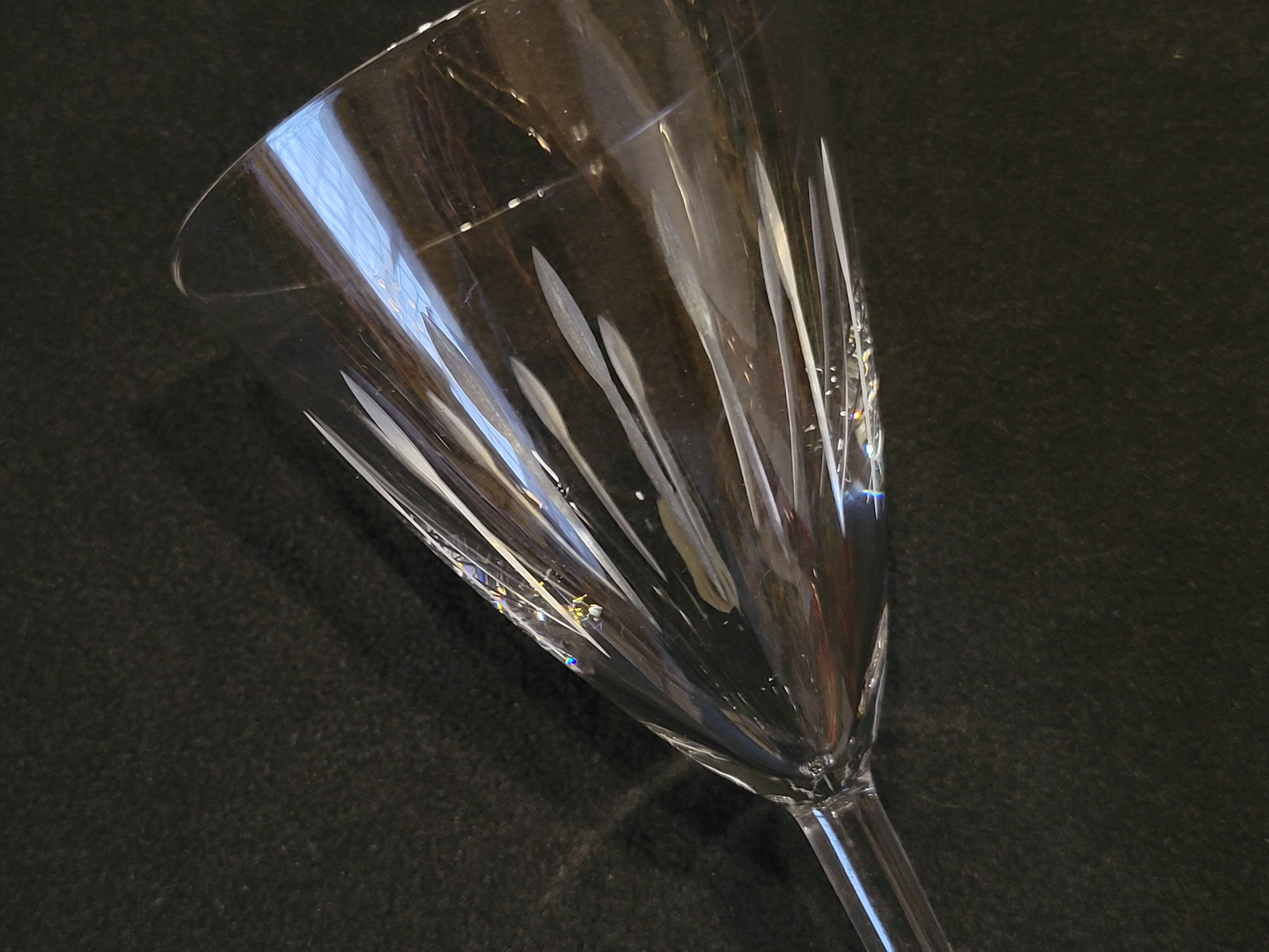 6 wine / port glasses in Baccarat cut crystal? 1930s