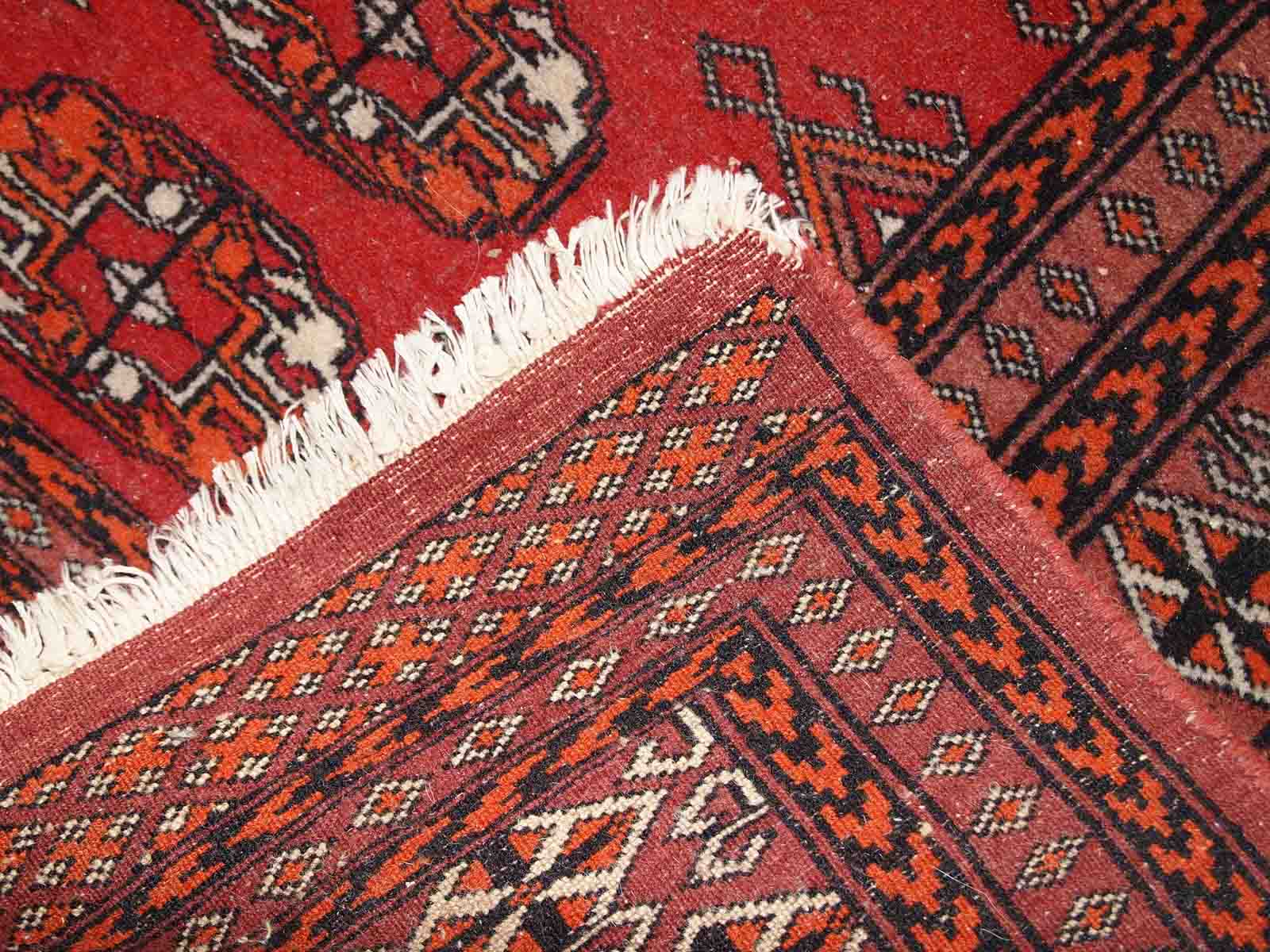 Vintage Pakistani carpet Lahore handmade 80cm x 130cm 1960s, 1C720