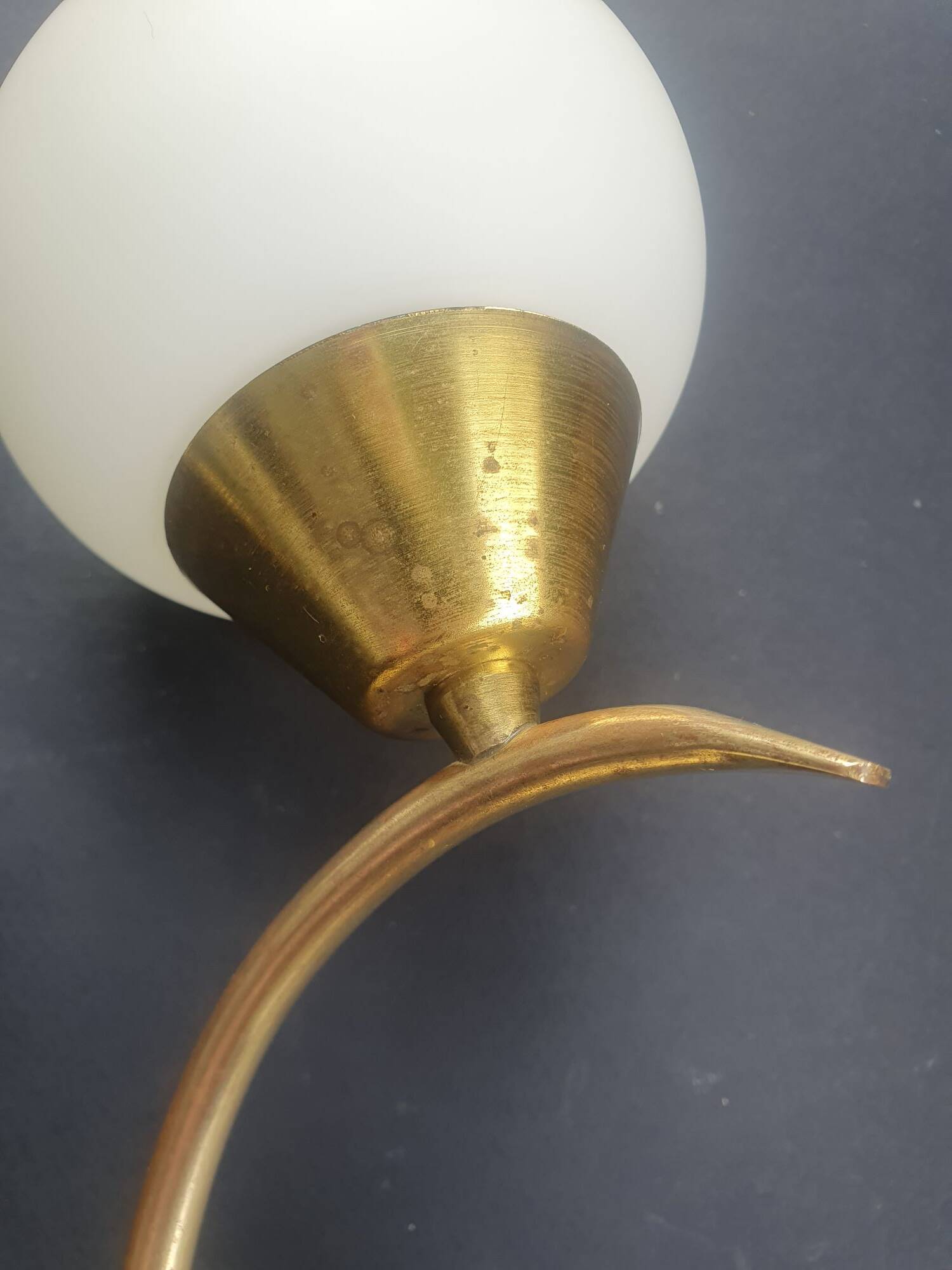 Pair of vintage wall sconces in gilded brass and opaline glass from the 1950s.