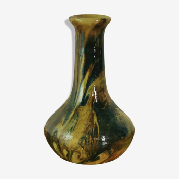 Mixed earth vase