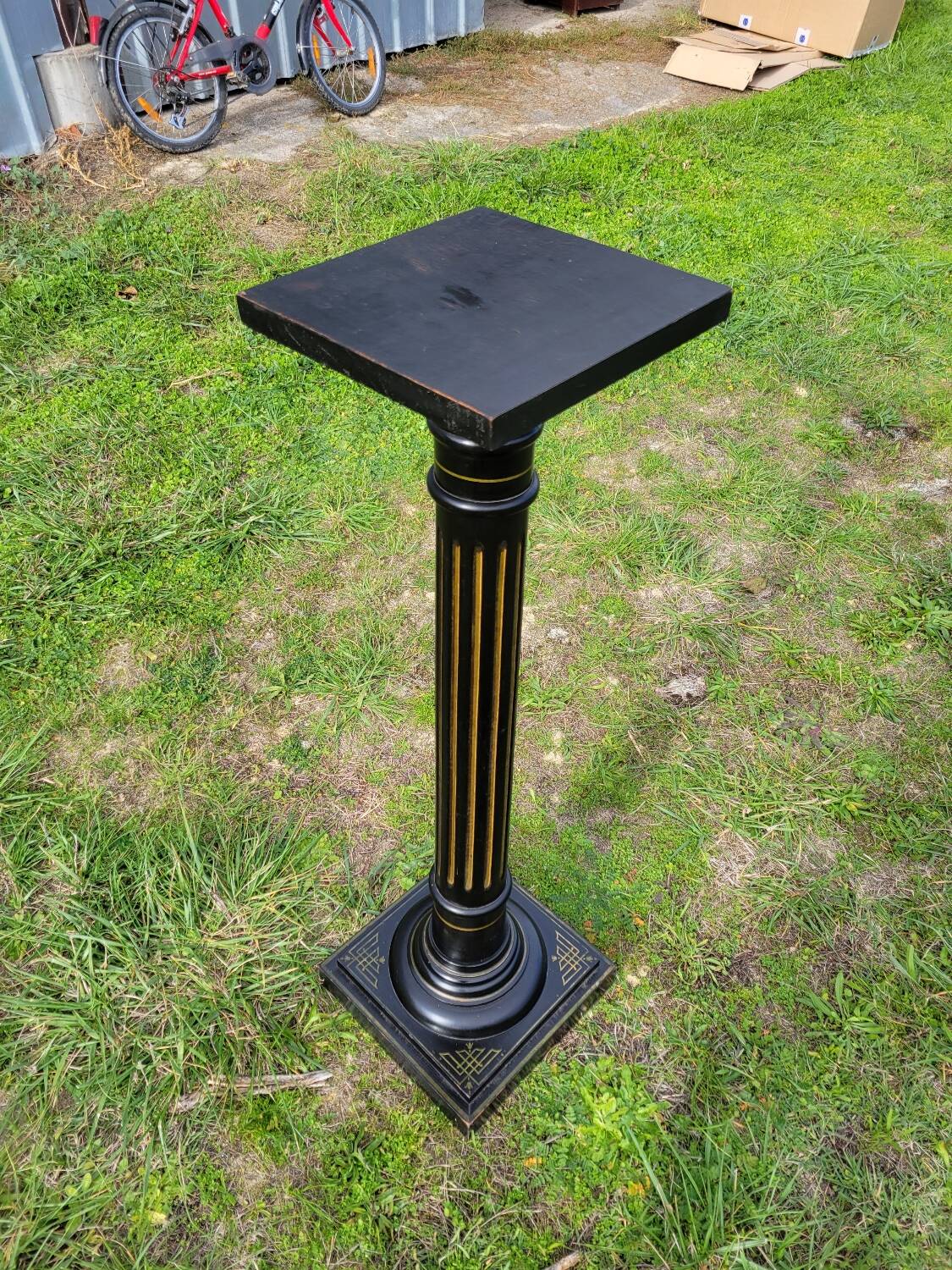 Napoleon III stand column in blackened wood and gold, mid-19th century