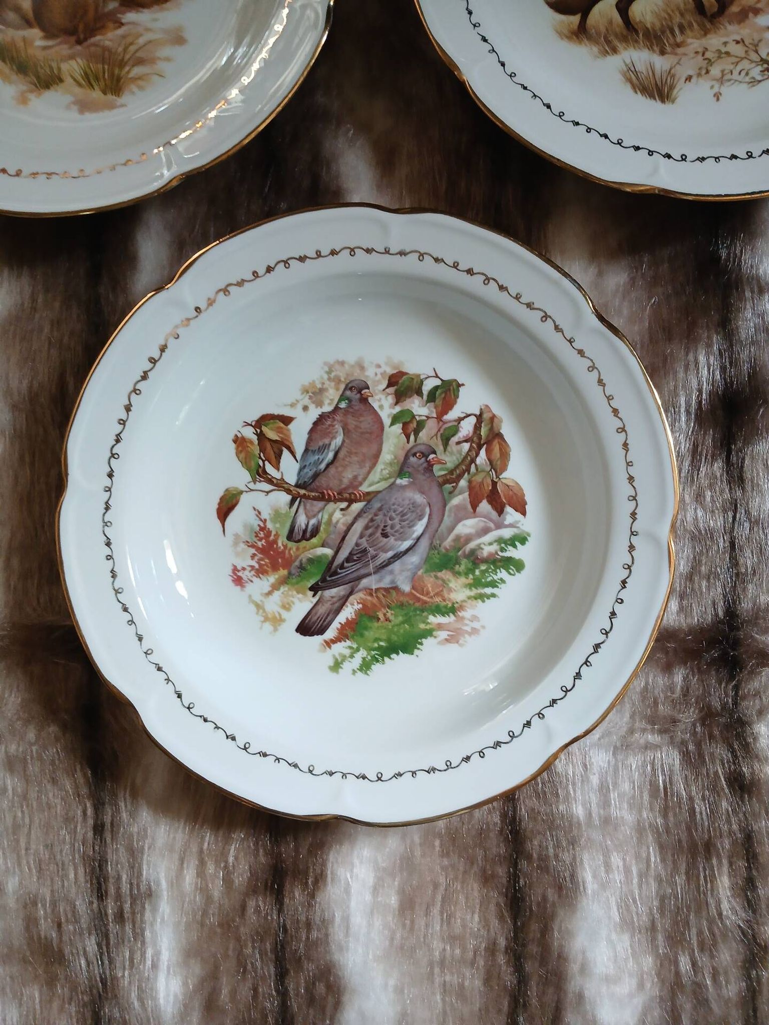 5 antique deep plates in porcelain