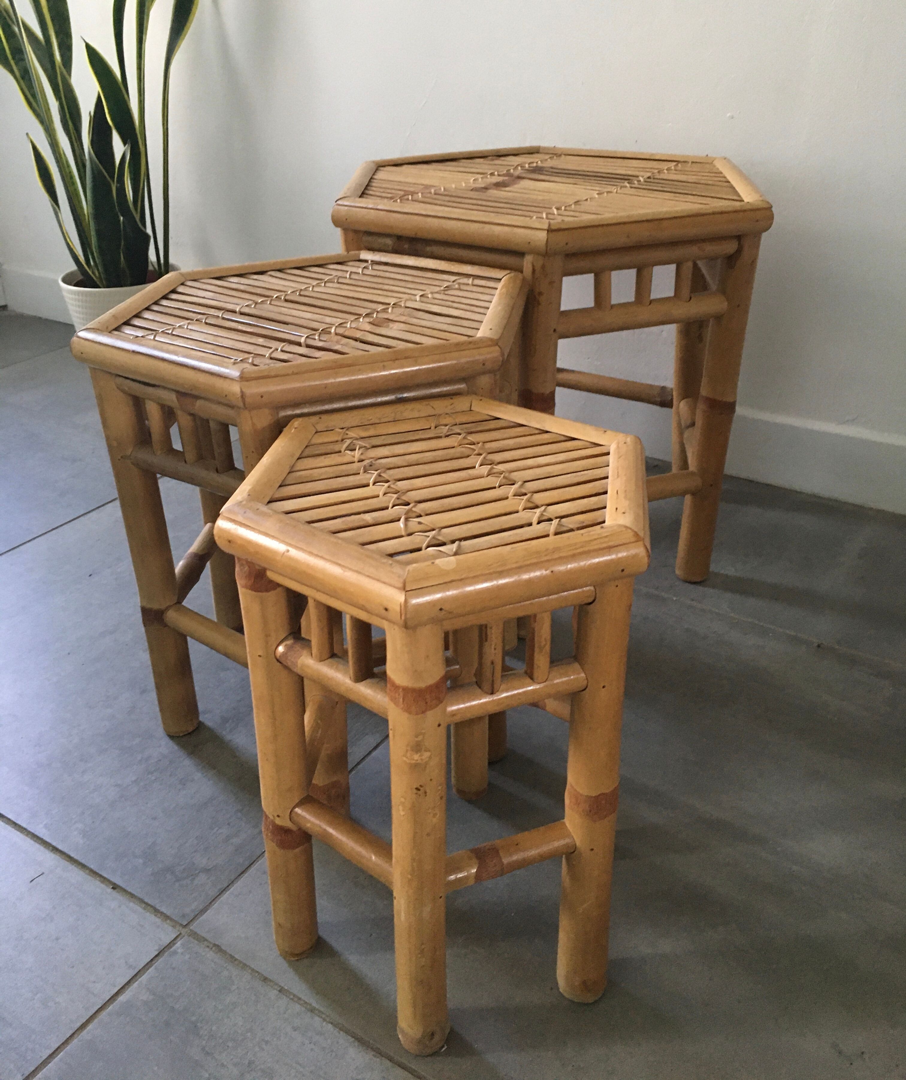 Set bamboo tables