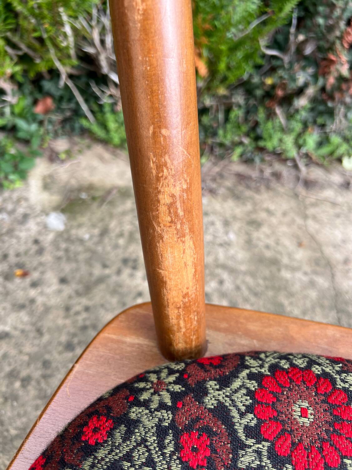 Set of 6 Becker chairs.