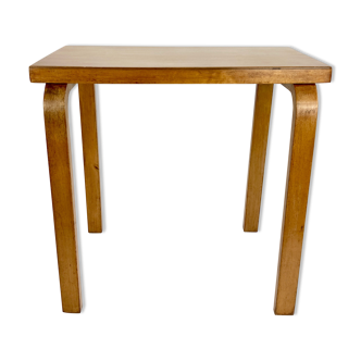 Table d’appoint des années 1930 par Alvar Aalto