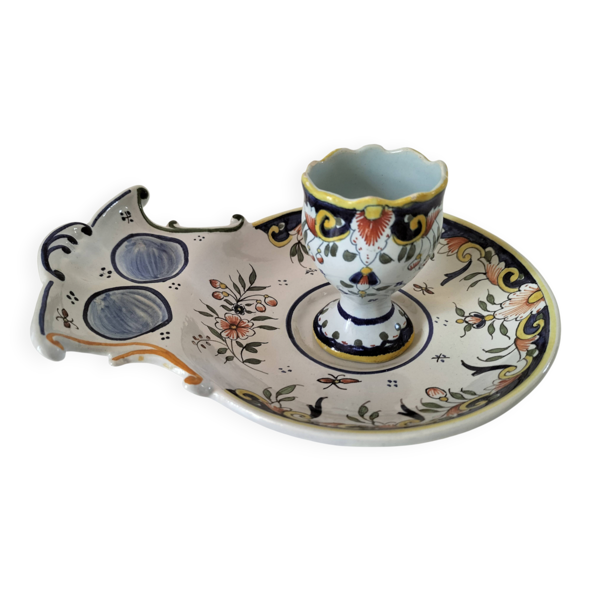 Geo Martel egg service Desvres no. 1687 – Lambrequin decoration