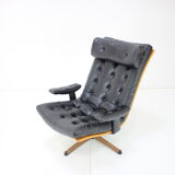 Mid-century swivel Chair by Gote Mobler, 1960's.