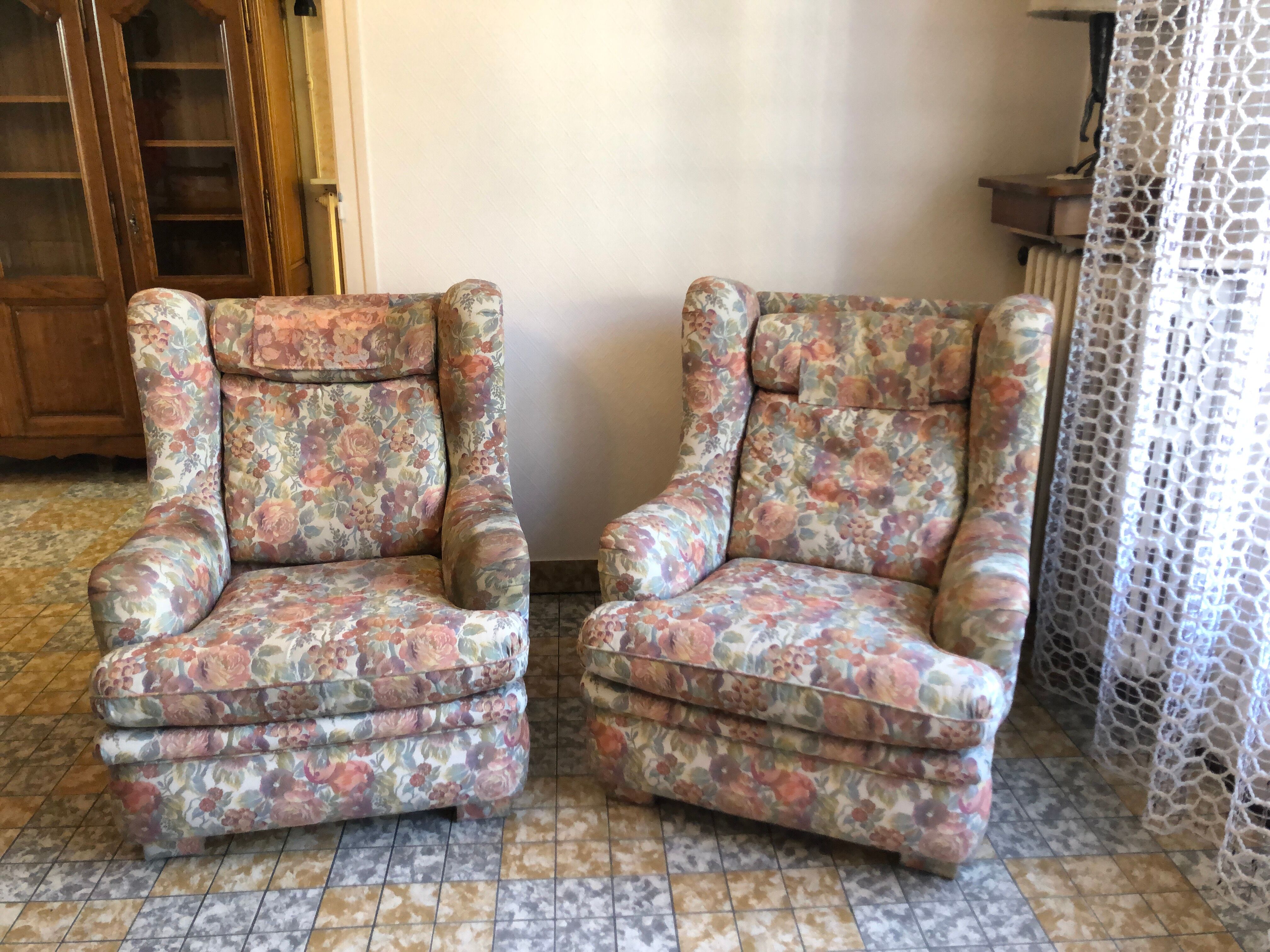Pair of armchairs in fabric