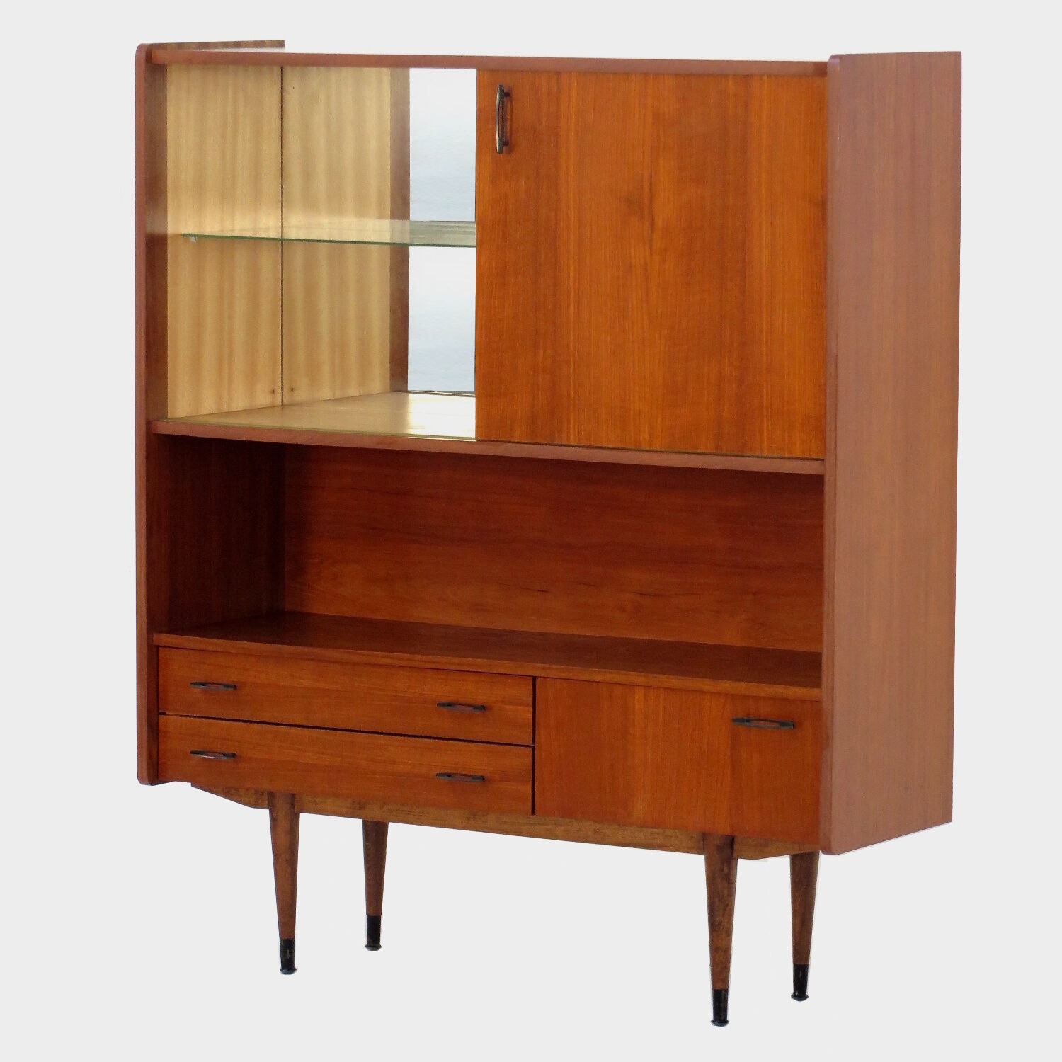 Buffet haut en teck du milieu du siècle, années 1960
