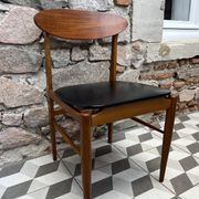 Chaise scandinave années 60 Skaï noir