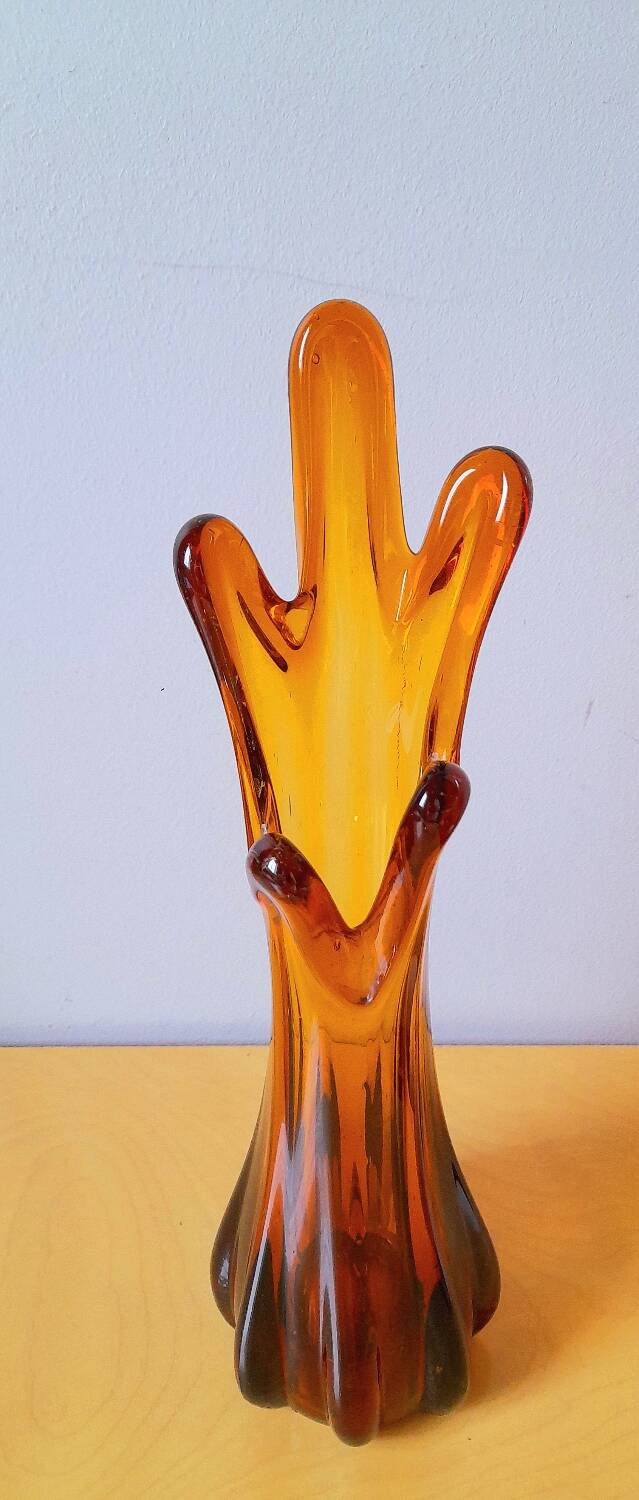 Lot of vintage glass vases