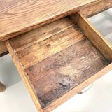 Authentic French farmhouse table from 1890 in solid oak with two drawers.