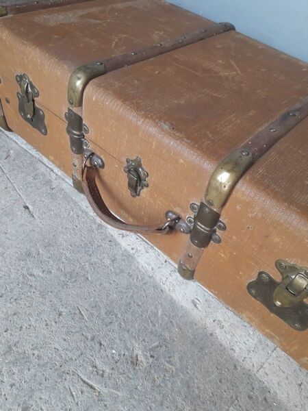 Travel malle / suitcase period 1940/50 drinks and brass